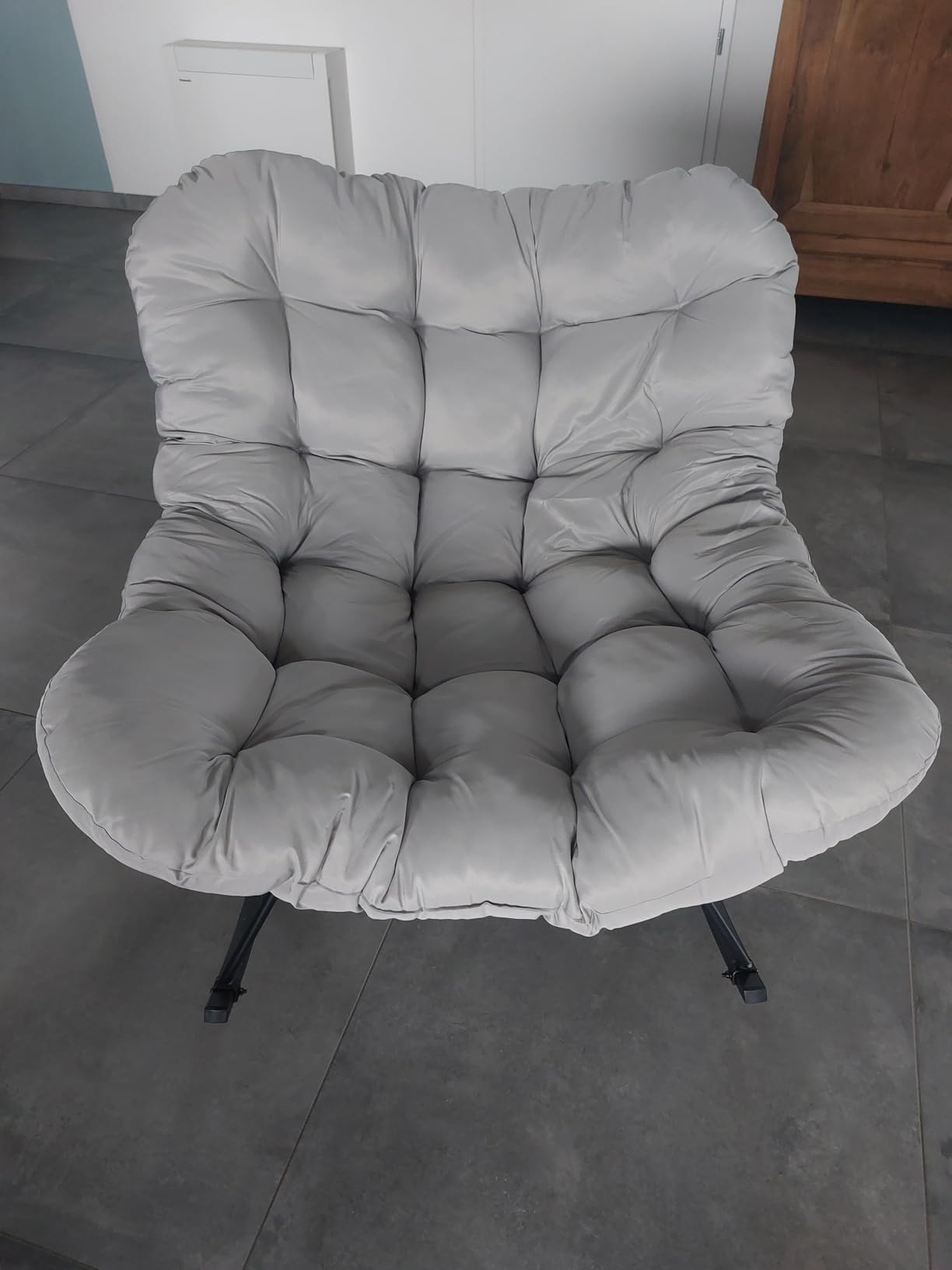Scaun balansoar lounge cu pernă Cloud Comfort